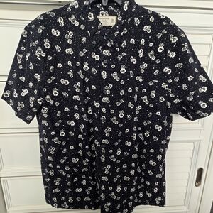 Abercrombie & Fitch Dark Blue Floral Button-Down Shirt